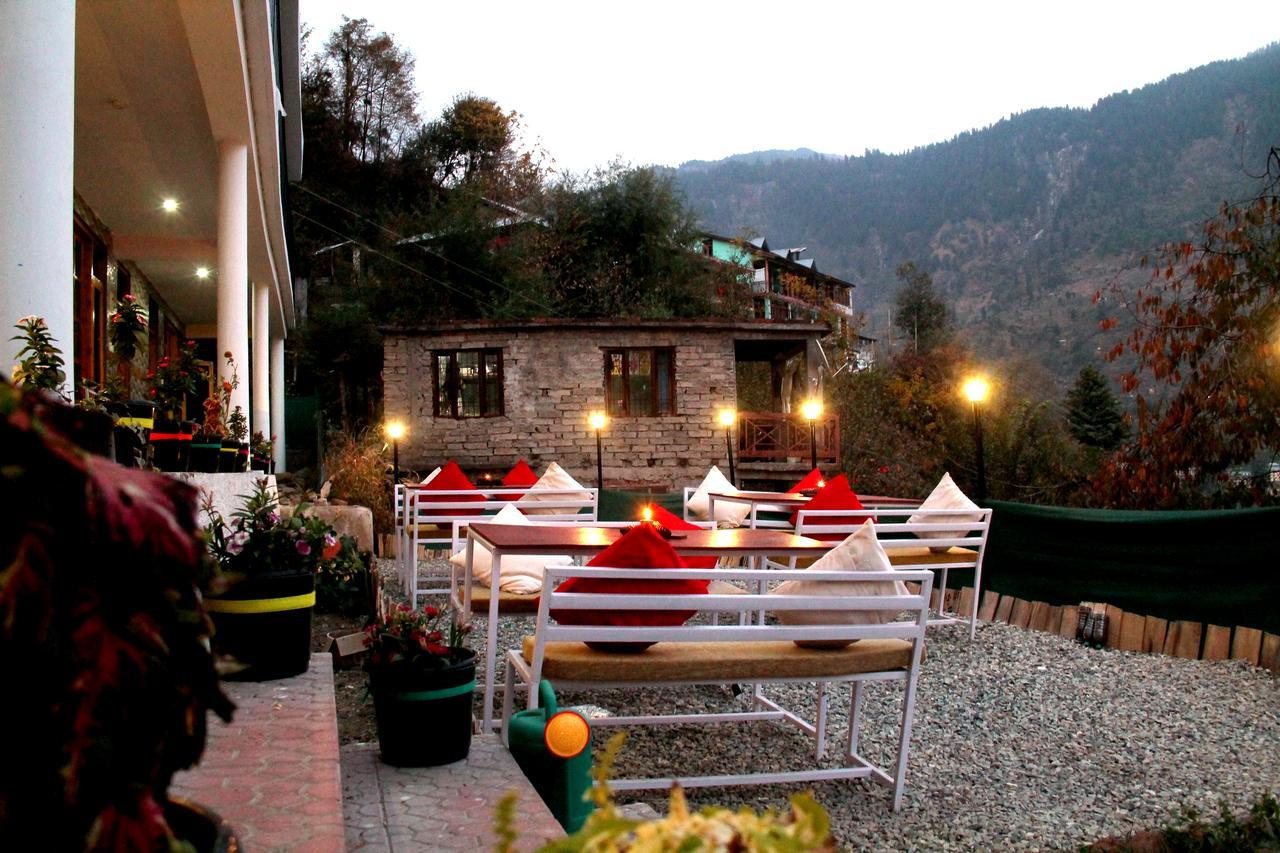 Bros Hostel Manali מראה חיצוני תמונה