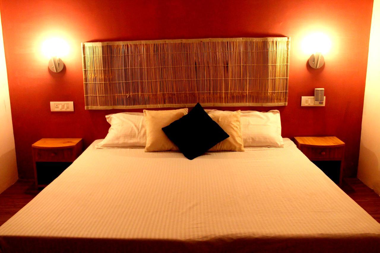 Bros Hostel Manali מראה חיצוני תמונה