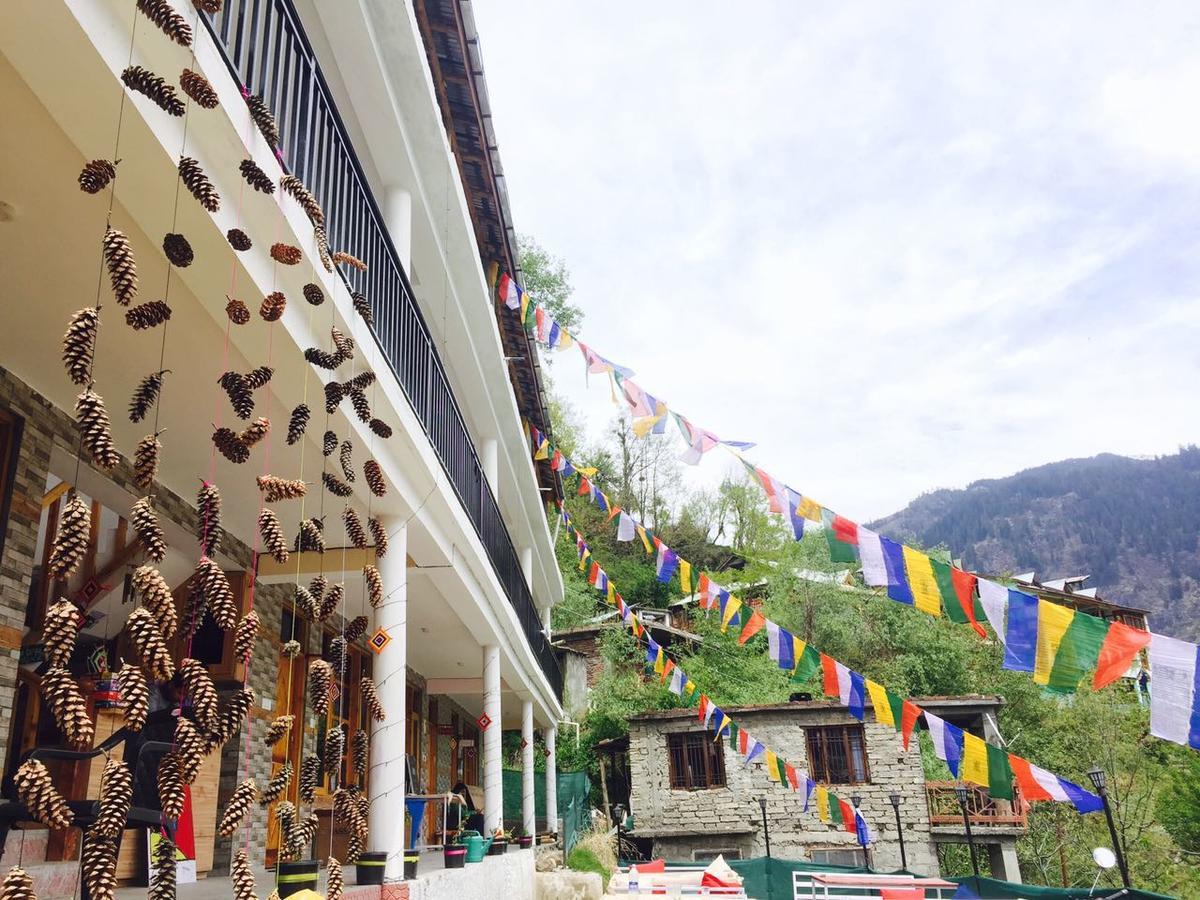 Bros Hostel Manali מראה חיצוני תמונה